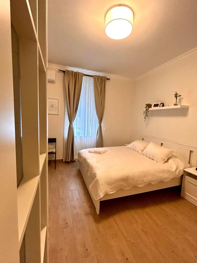 Pop Luxury Apartments Belgrade Bilik gambar